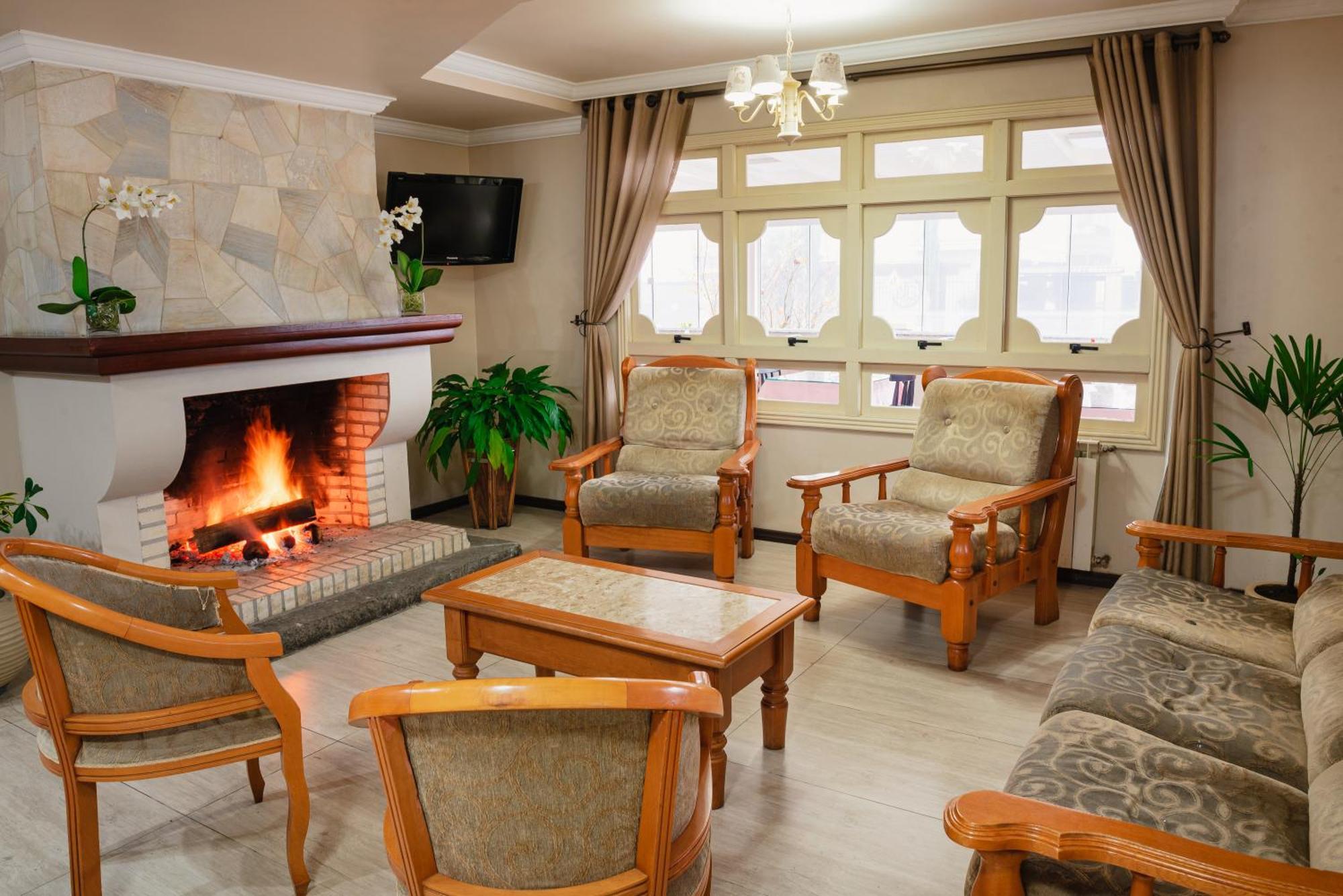 Hotel Cabanas Alto Da Serra كانيلا المظهر الخارجي الصورة